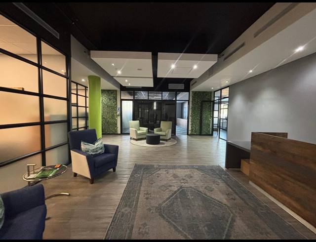 765M² OFFICE TO LET IN DURBANVILLE CENTRAL